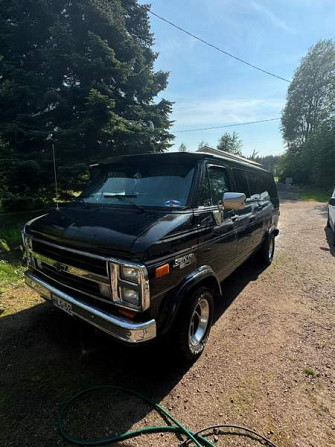 Chevrolet Chevy Van Котка - изображение 1