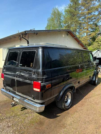 Chevrolet Chevy Van Котка - изображение 4