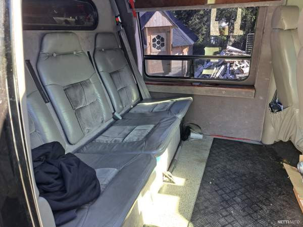 Chevrolet Express 2500 Каяни - изображение 3