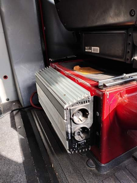 Mercedes-Benz Sprinter Котка - изображение 8