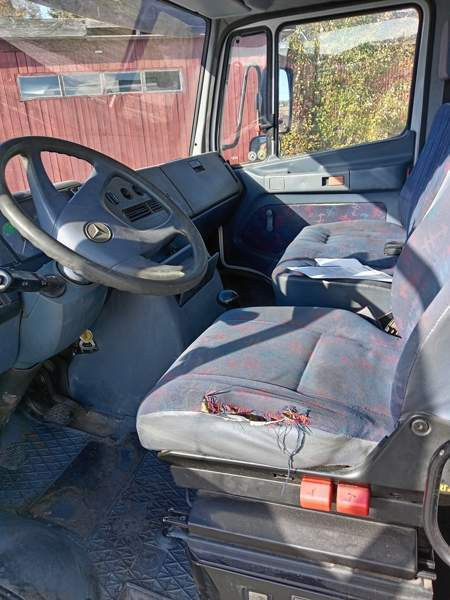 Mercedes-Benz Vario Pertteli - изображение 7