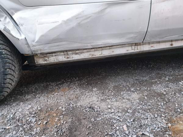 Mercedes-Benz GL Mustasaari - valokuva 6