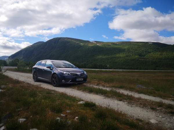 Toyota Avensis Pelkosenniemi - photo 1