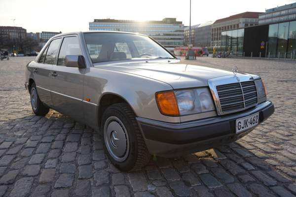 Mercedes-Benz 200 Helsinki - photo 1