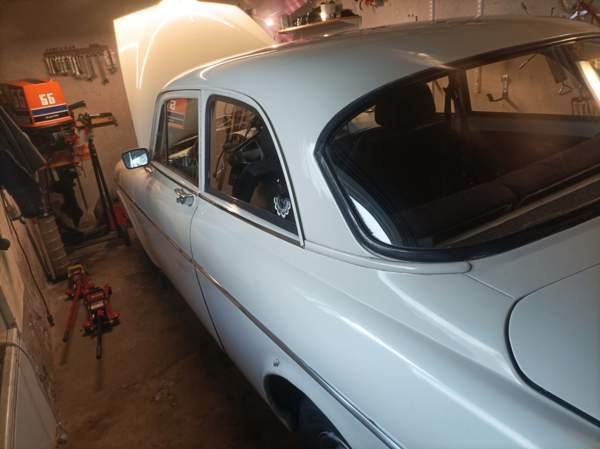 Volvo Amazon Espoo - valokuva 6