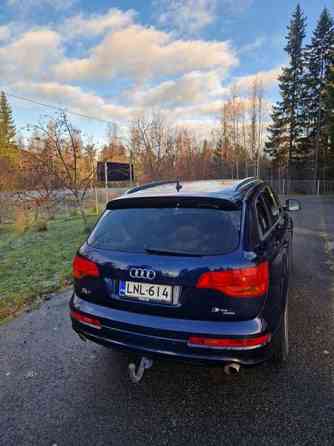 Audi Q7 Nilsiä