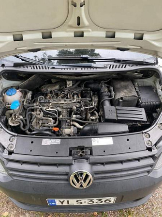 Volkswagen Caddy Maxi Эспоо - изображение 5