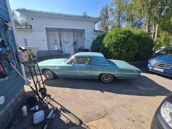 Ford Thunderbird Siikajoki - valokuva 4