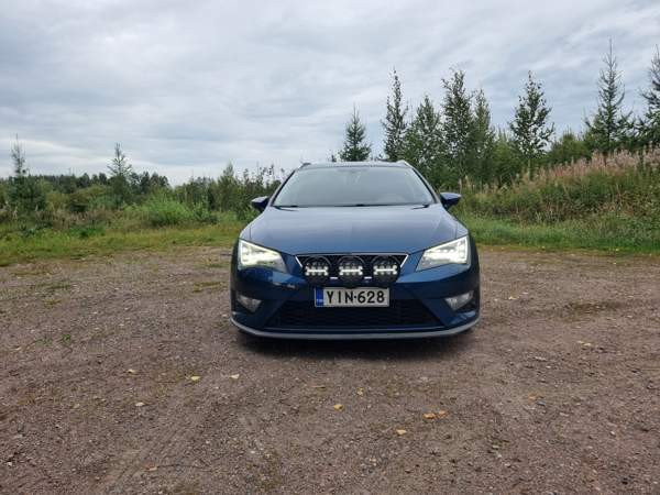 Seat Leon ST Kärkölä - valokuva 2