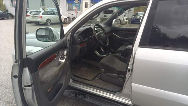 Toyota Land Cruiser Nilsiä – foto 8