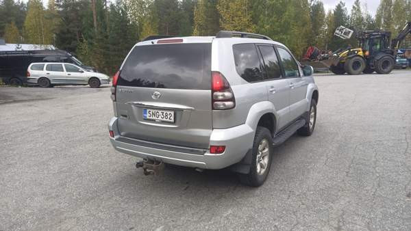 Toyota Land Cruiser Nilsiä – foto 4