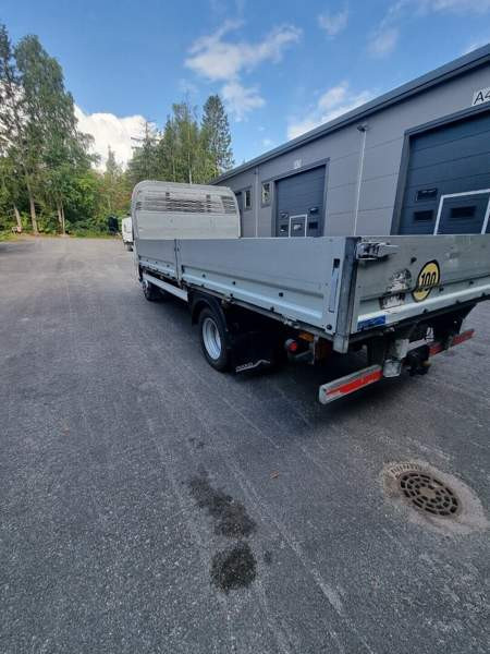 Toyota Dyna Vantaa - valokuva 4