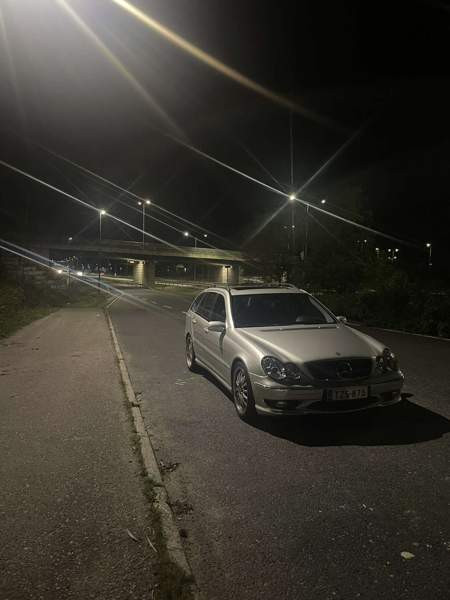 Mercedes-Benz C 32 AMG Helsinki - valokuva 1