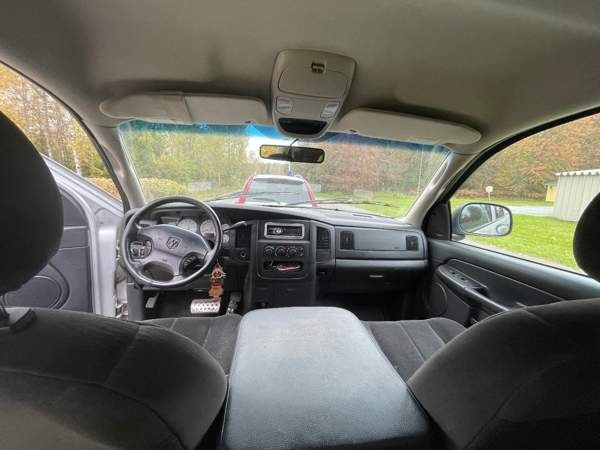 Dodge Ram 1500 Хямеэнлинна - изображение 8