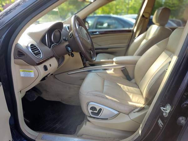 Mercedes-Benz GL Tampere - valokuva 8