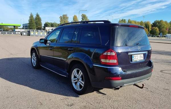 Mercedes-Benz GL Tampere - valokuva 3