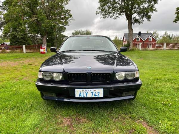 BMW 750 Lemland - изображение 2