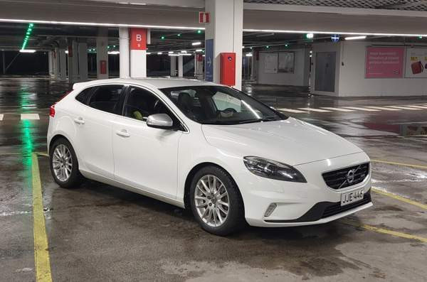 Volvo V40 Vantaa - valokuva 1