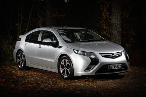 Opel Ampera Turtkul - valokuva 1