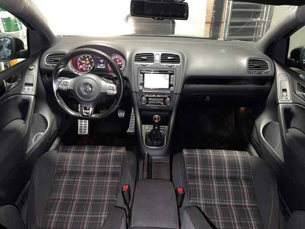 Volkswagen Golf Glebychevo - valokuva 7