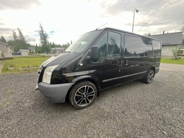 Ford Transit Luga - valokuva 5