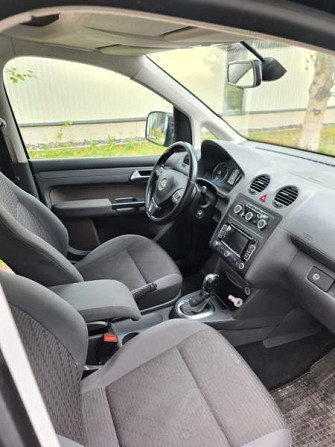 Volkswagen Caddy Maxi Tampere - valokuva 8