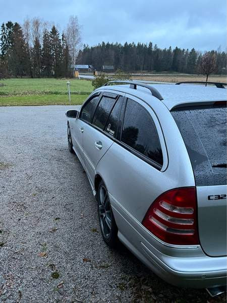 Mercedes-Benz C 32 AMG Marttila - photo 4