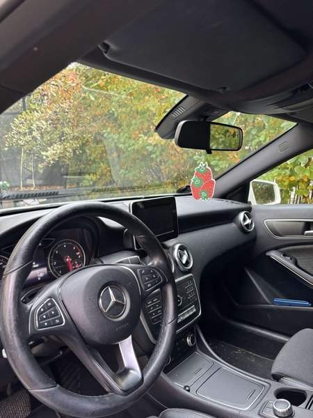 Mercedes-Benz 180 Helsinki - valokuva 5