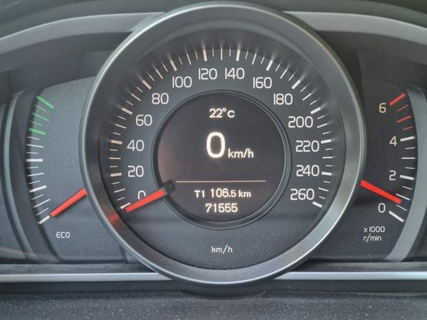 Volvo V40 Chukotskiy Avtonomnyy Okrug - valokuva 6