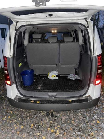 Hyundai H1 Van Vantaa - valokuva 5