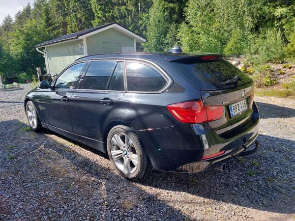 BMW 320 Kuhmoinen - valokuva 4