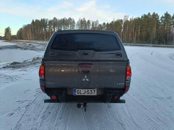 Mitsubishi L200 Ilomantsi - изображение 6