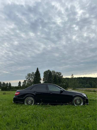 Mercedes-Benz E Halikko - изображение 3