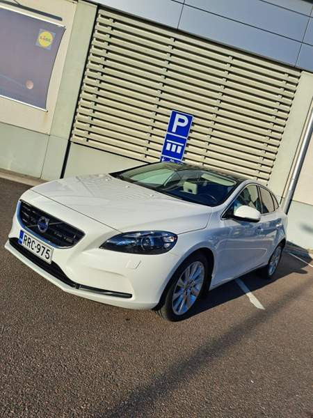 Volvo V40 Chukotskiy Avtonomnyy Okrug - photo 4