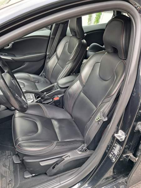 Volvo V40 Nousiainen - valokuva 5