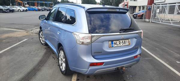 Mitsubishi Outlander PHEV Оулу - изображение 3