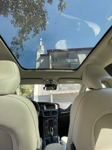 Volvo V40 Helsinki - valokuva 3