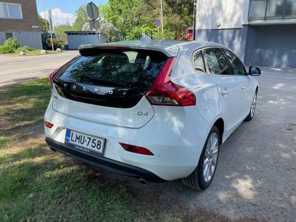 Volvo V40 Helsinki - valokuva 2