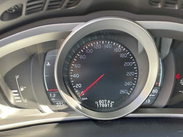 Volvo V40 Helsinki - valokuva 8