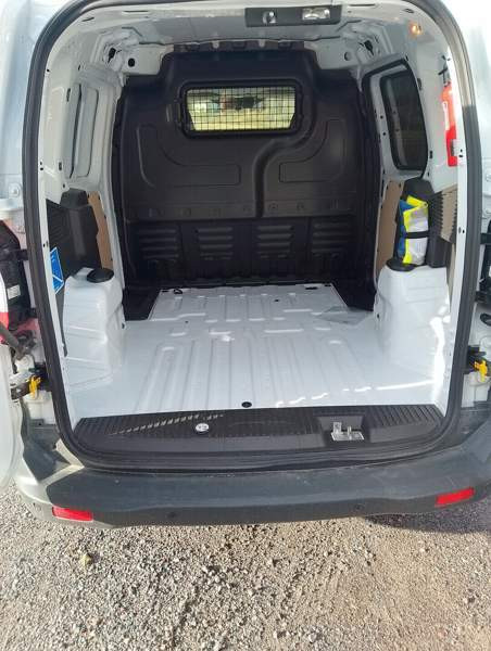 Ford Courier Ypäjä - valokuva 7