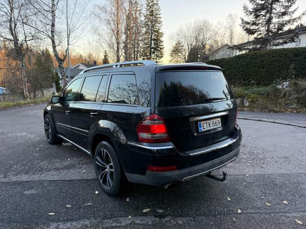 Mercedes-Benz GL Эспоо - изображение 4