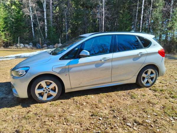 BMW 225 Liperi – foto 1