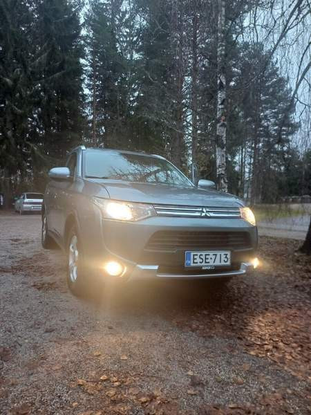 Mitsubishi Outlander PHEV Саров - изображение 2