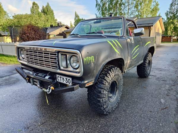 Dodge Ramcharger Каяни - изображение 1