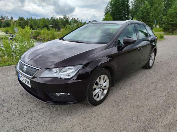 Seat Leon ST Jyväskylä - valokuva 1