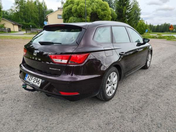 Seat Leon ST Jyväskylä - valokuva 4