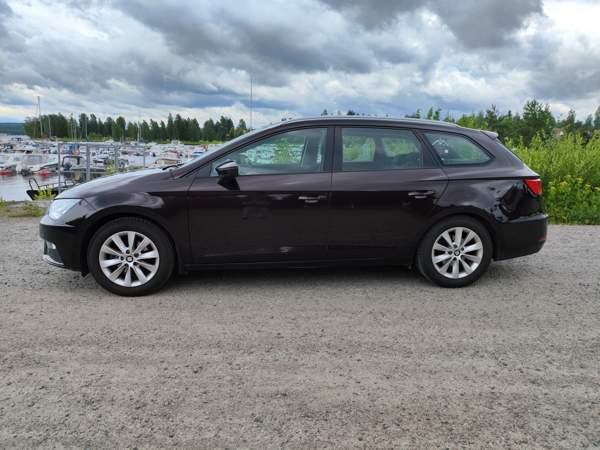 Seat Leon ST Jyväskylä - valokuva 2