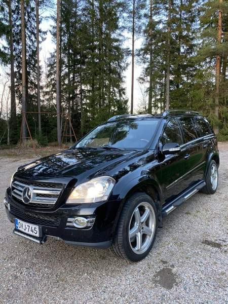 Mercedes-Benz GL Sarov - valokuva 3