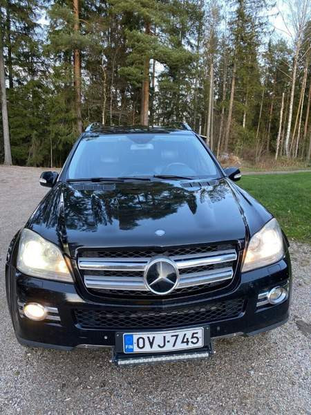 Mercedes-Benz GL Sarov - valokuva 2