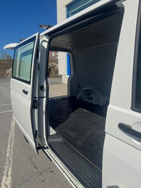 Volkswagen Transporter Vaasa - valokuva 8